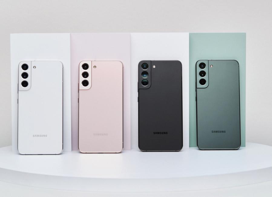 Продажи Samsung Galaxy S22 стремительно падают из