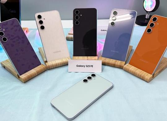 Samsung Galaxy S23 FE: смартфон, который не заслуживает внимания фанатов