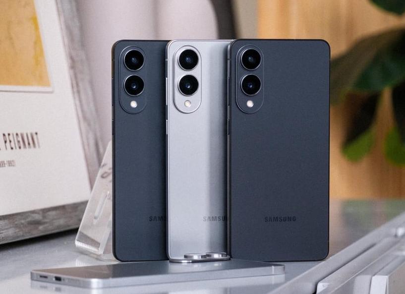 Samsung анонсировала Galaxy S25 Edge с дизайном в стиле Xperia