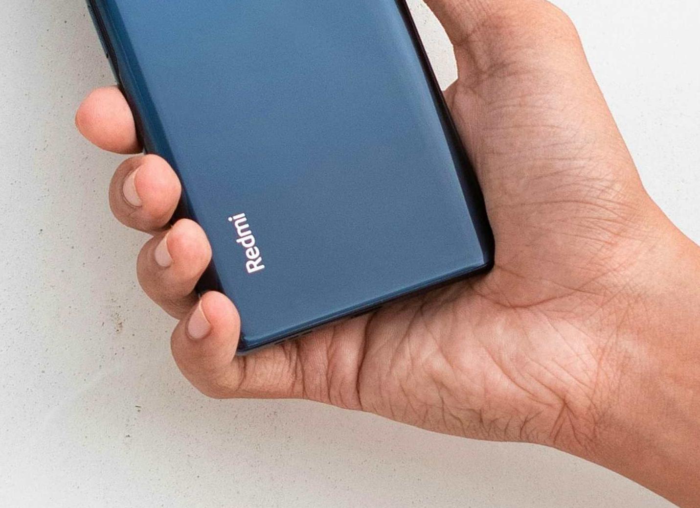 REDMI Turbo 4 представлен официально: первый аппарат с процессором Dimensity 8400