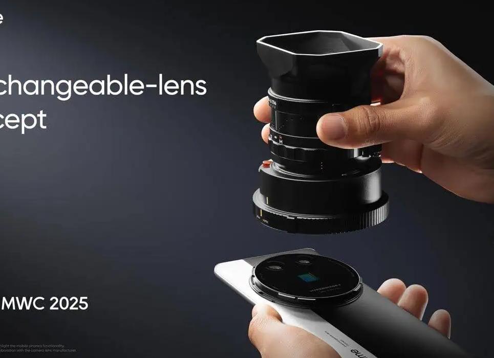Realme показала на MWC 2025 концепт  инновационного смартфона с системой съёмных объективов